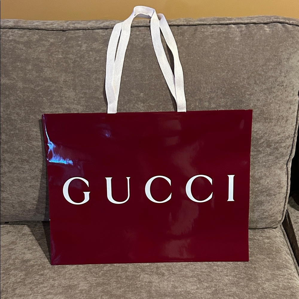 Gucci Burgundy Shopper with White Handles